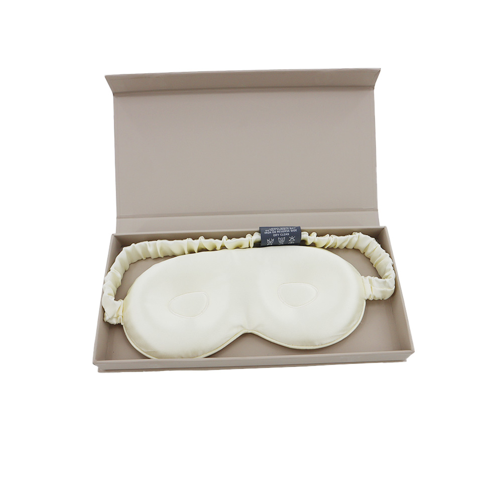 3D Contoured Lovely Lash Silk Eye Mask with Eye Cups